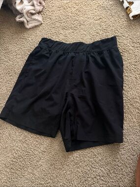 Amazon Essentials Black Athletic Shorts for Men